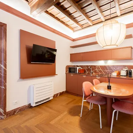 My Trevi Suite & Apartment-2